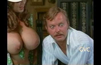 Bucetas peludas clássicas no pornô dos anos 70